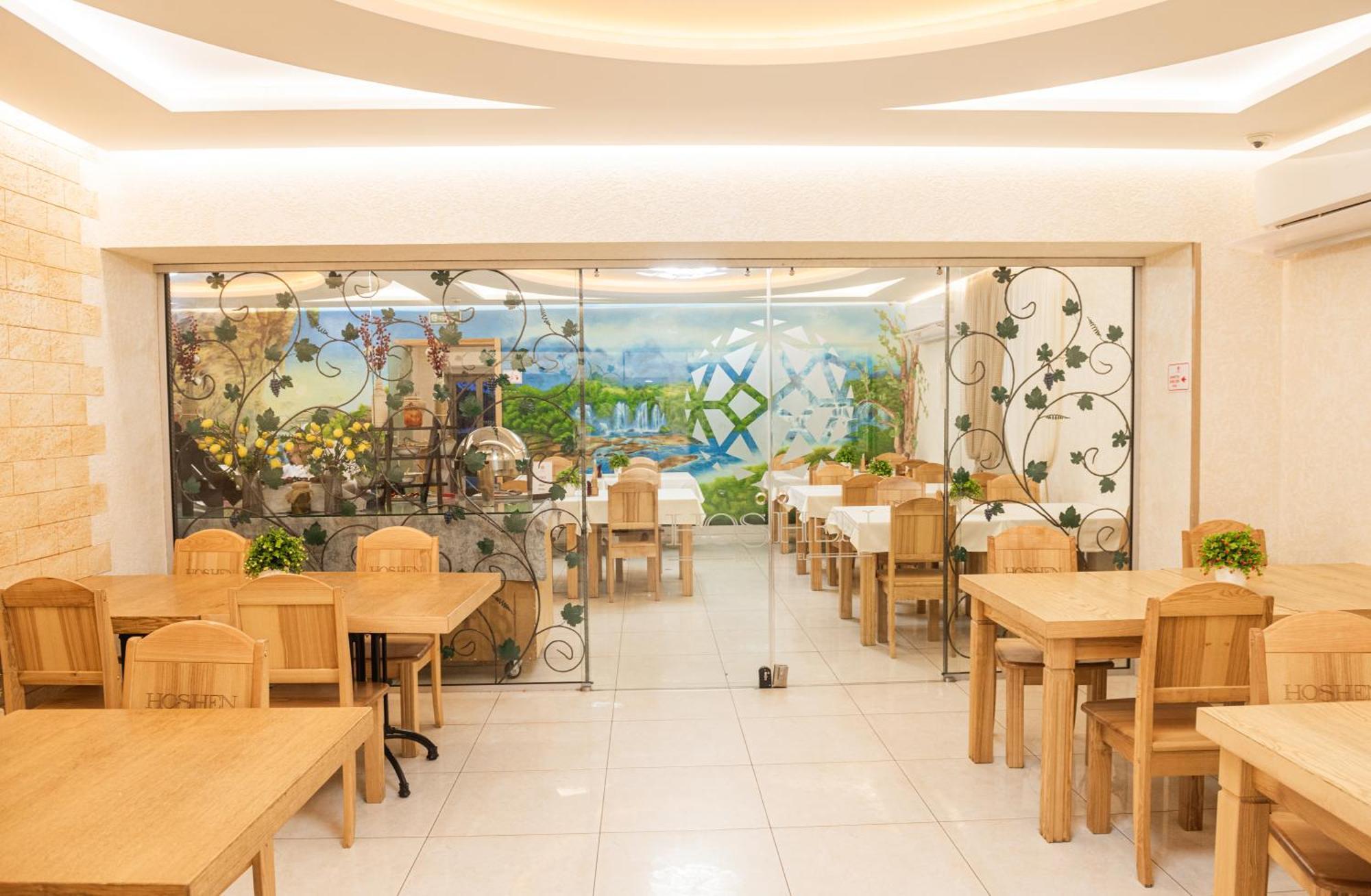 Hoshen Hotel Uman Exterior photo