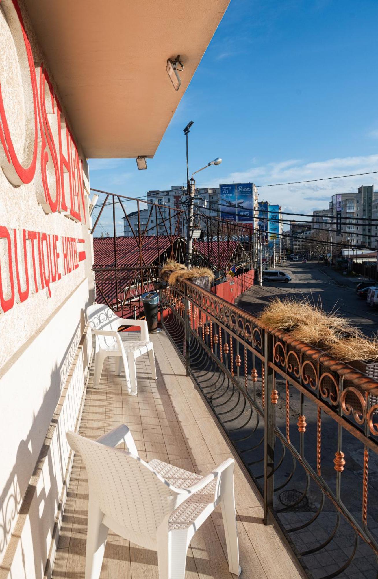 Hoshen Hotel Uman Exterior photo